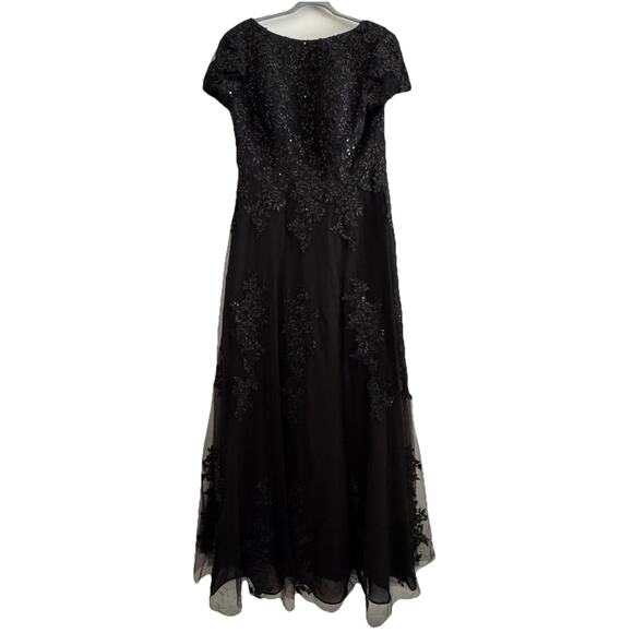 Unbranded Dresses & Skirts - Women’s Black Lace Maxi Dress Size 12 Formal Short Sleeve Drawstring Prom NWOT